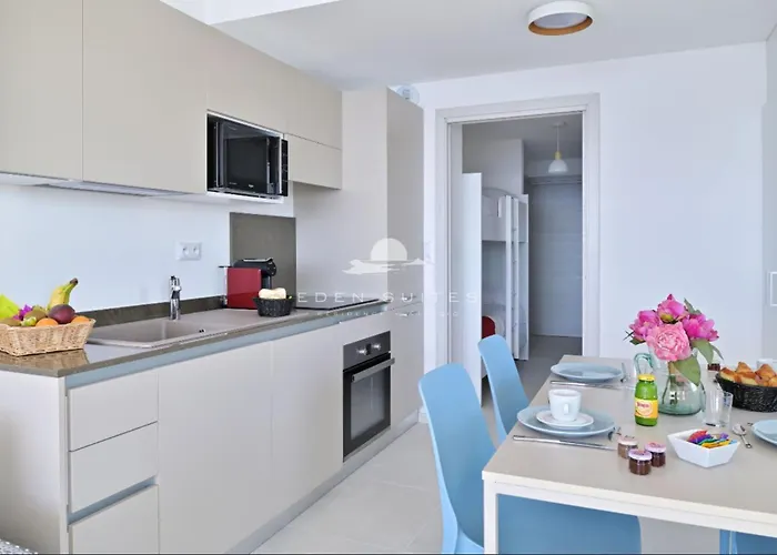 アパートホテル Eden